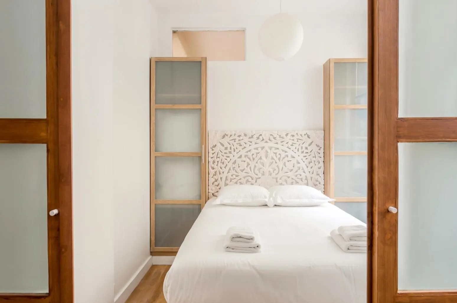 Du Lion/ac Historic Flat, Marais, 4-5 Guests Apartment